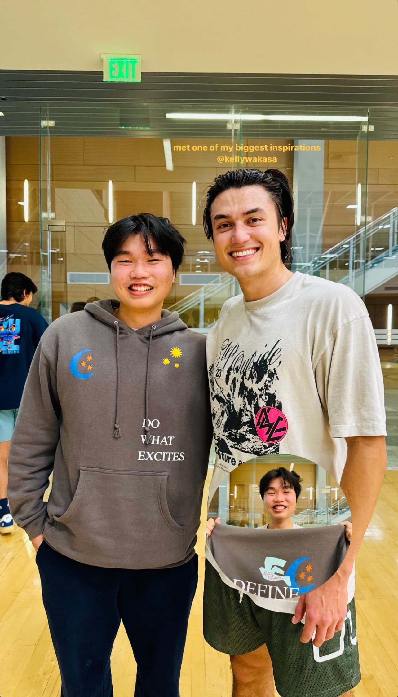 Meeting Kelly Wakasa